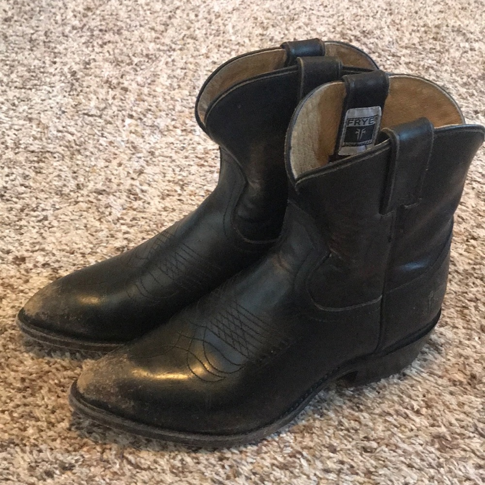 Frye Billy Short Boot!